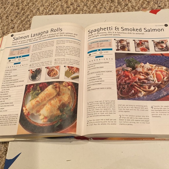 “Favorite Italian Dishes,” oversized Hardcover with Dust Jacket - Picture 2 of 4